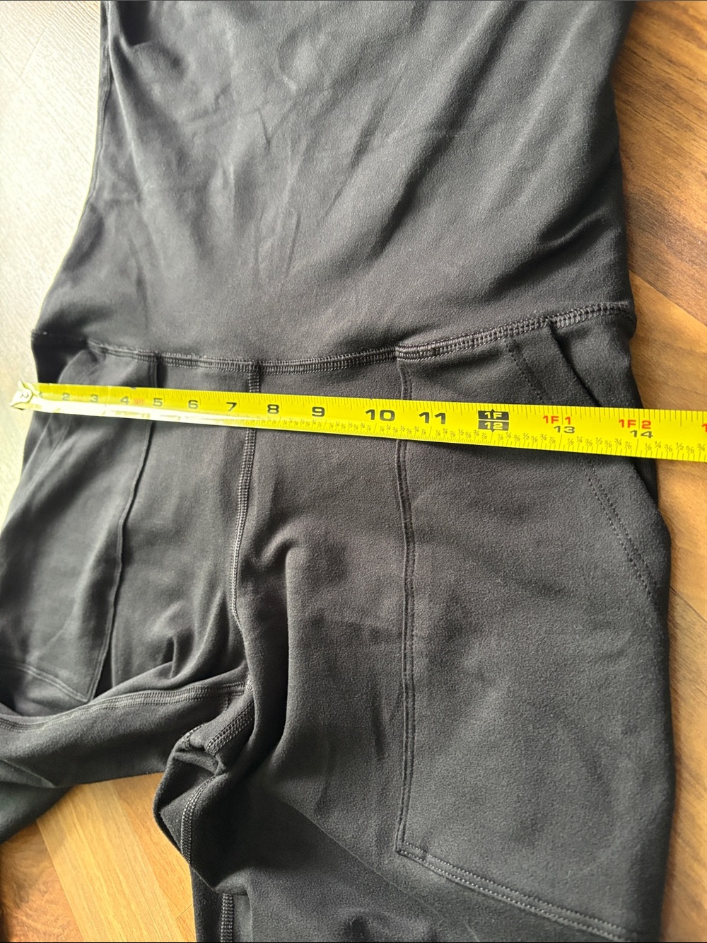 aerie Woman’s Black High-Rise Flare Yoga Pants Size S - Picture 15 of 15